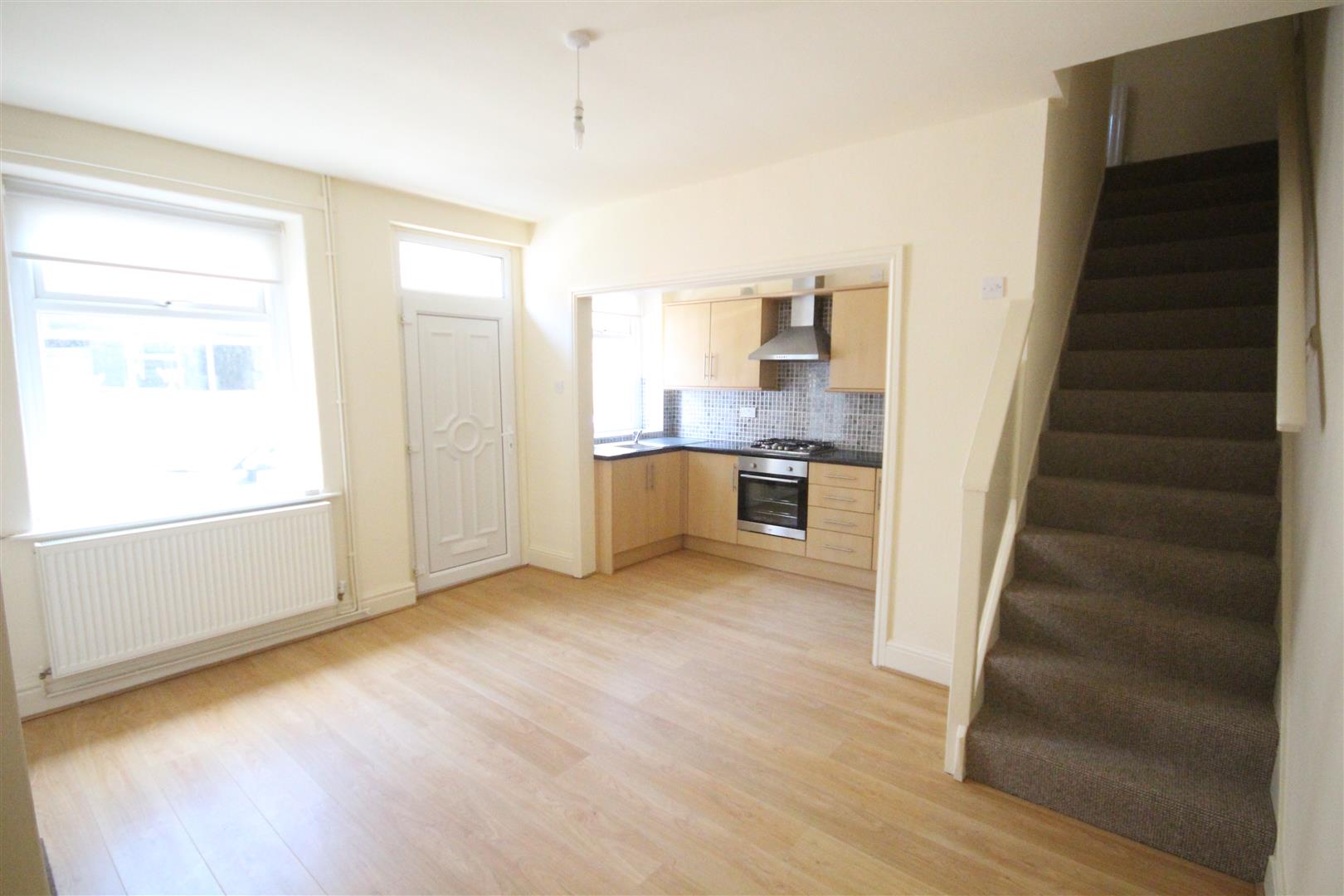 2 bedroom end terrace house To Let in Barnoldswick - IMG_7016.jpg